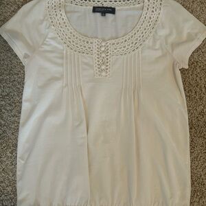 Jones New York Cream Lace Top